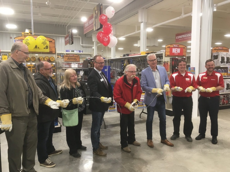 Peavey Mart Grand Re-Opening